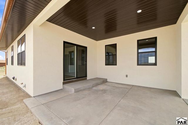 686 N Limon Dr, Pueblo West, CO 81007