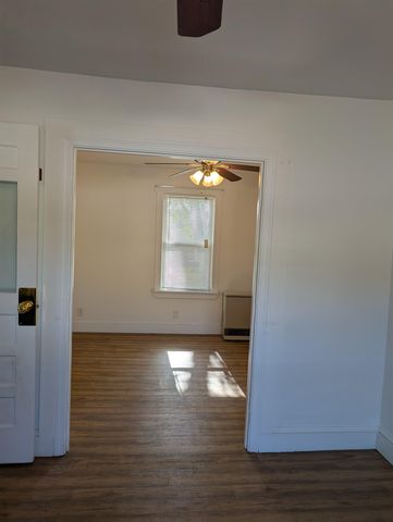 23 Pine Street, Gorham, NH 03581