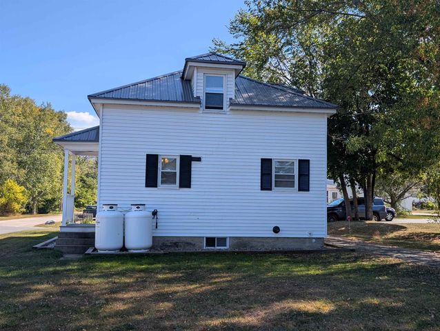 23 Pine Street, Gorham, NH 03581
