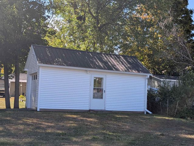 23 Pine Street, Gorham, NH 03581