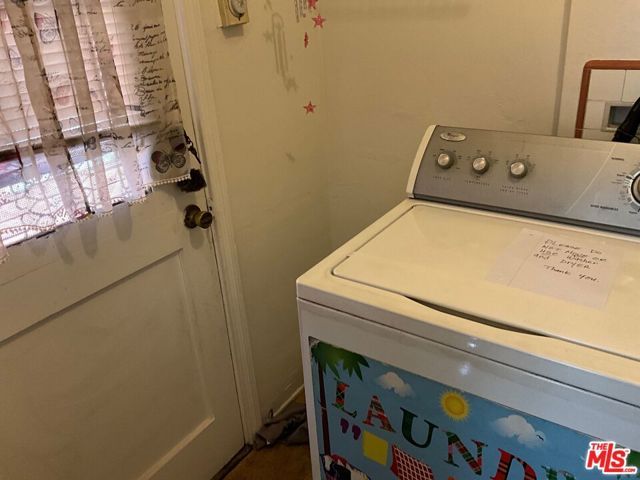 3766 Cimarron Street, Los Angeles, CA 90018