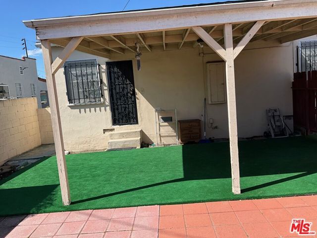 3766 Cimarron Street, Los Angeles, CA 90018