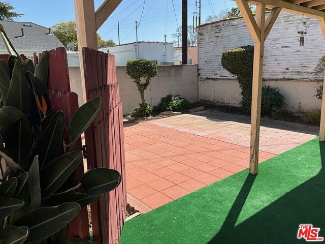 3766 Cimarron Street, Los Angeles, CA 90018