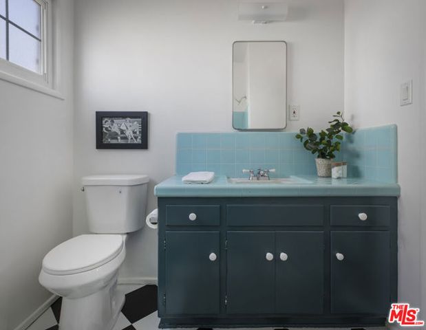 4163 Verdugo View Drive, Los Angeles, CA 90065
