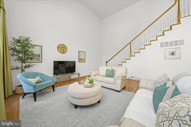 111 CHESWICK DR, North Wales, PA 19454