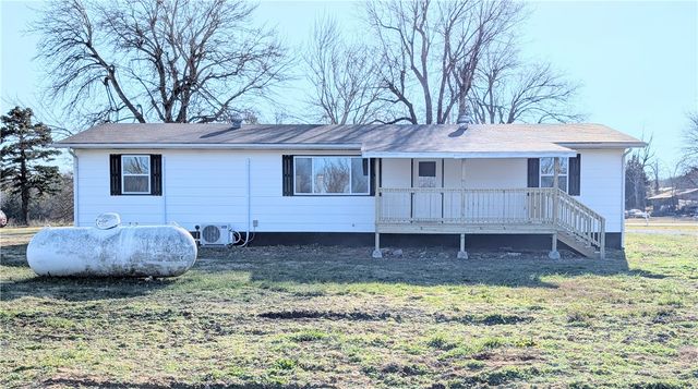 7226 Estes Road, Harrison, AR 72601