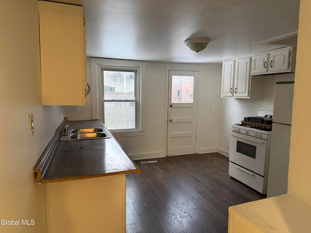 252 Yates Street, Albany, NY 12208