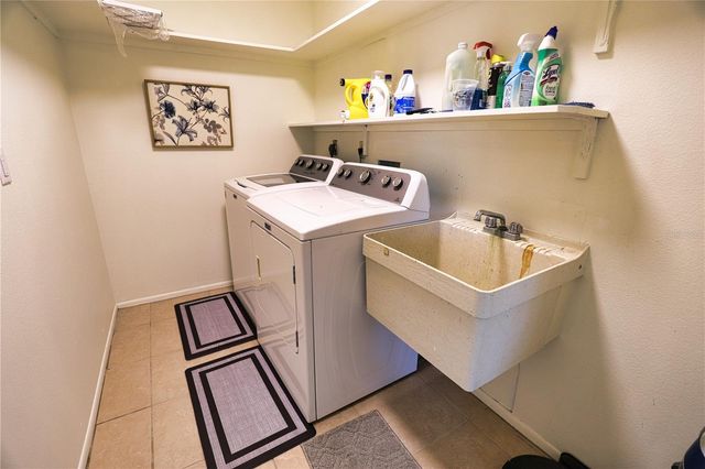 1141 ROYAL ROAD, Venice, FL 34293