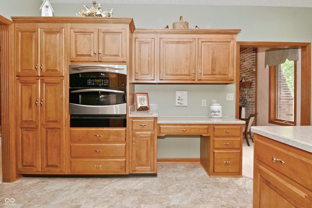 7534 Chestnut Hills Drive, Indianapolis, IN 46278