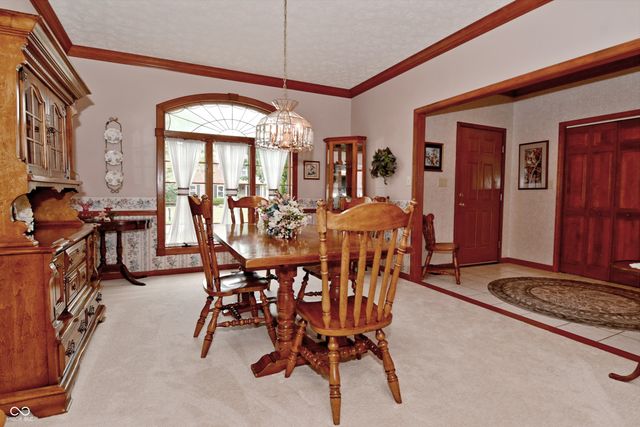 7534 Chestnut Hills Drive, Indianapolis, IN 46278