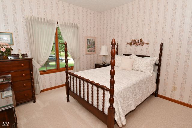 7534 Chestnut Hills Drive, Indianapolis, IN 46278