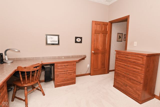 7534 Chestnut Hills Drive, Indianapolis, IN 46278