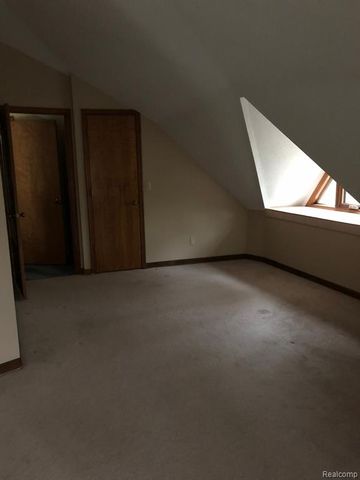 1045 Bald Eagle Lake Road, Ortonville, MI 48462