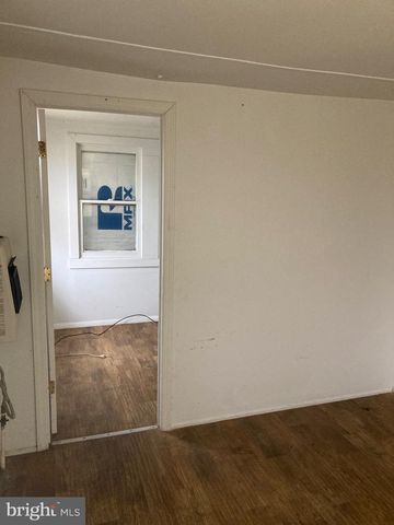 2109 CENTRAL AVE, Ship Bottom, NJ 08008