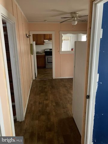 2109 CENTRAL AVE, Ship Bottom, NJ 08008