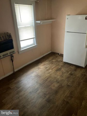 2109 CENTRAL AVE, Ship Bottom, NJ 08008