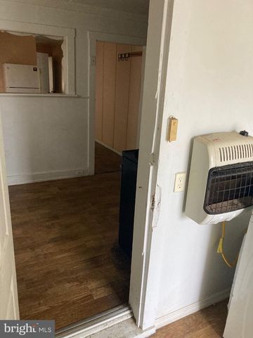 2109 CENTRAL AVE, Ship Bottom, NJ 08008