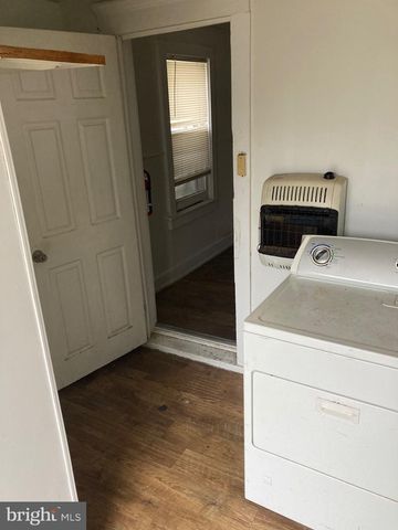 2109 CENTRAL AVE, Ship Bottom, NJ 08008