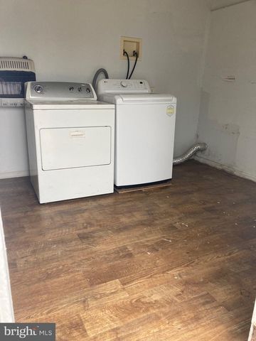 2109 CENTRAL AVE, Ship Bottom, NJ 08008