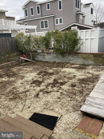 2109 CENTRAL AVE, Ship Bottom, NJ 08008