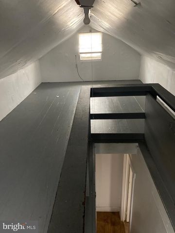 2109 CENTRAL AVE, Ship Bottom, NJ 08008