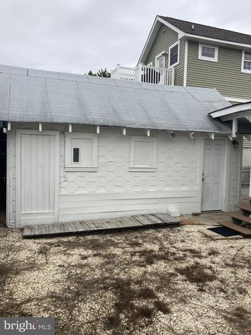 2109 CENTRAL AVE, Ship Bottom, NJ 08008