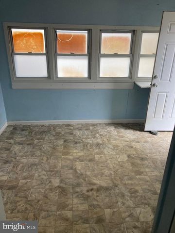 2109 CENTRAL AVE, Ship Bottom, NJ 08008