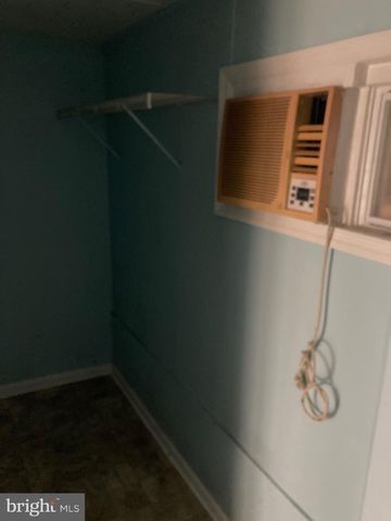 2109 CENTRAL AVE, Ship Bottom, NJ 08008