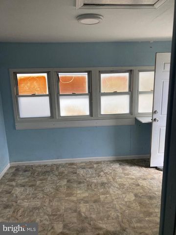 2109 CENTRAL AVE, Ship Bottom, NJ 08008