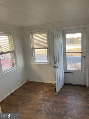 2109 CENTRAL AVE, Ship Bottom, NJ 08008