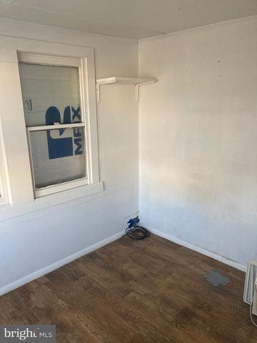 2109 CENTRAL AVE, Ship Bottom, NJ 08008