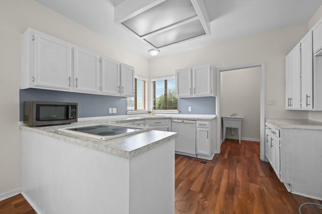 12753 Burson DR, Manchaca, TX 78652
