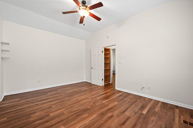 12753 Burson DR, Manchaca, TX 78652