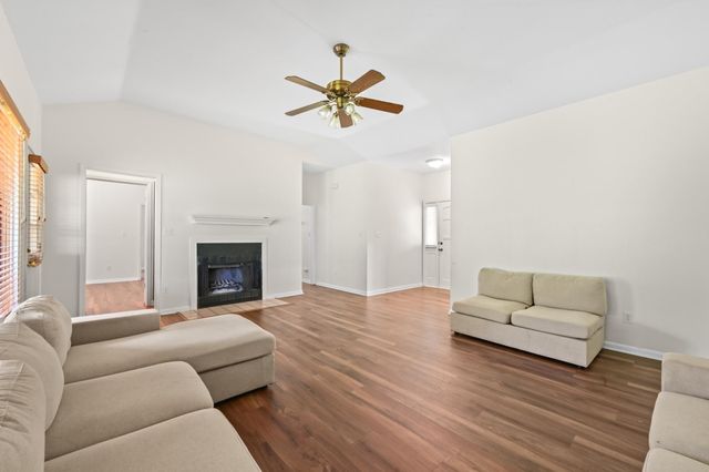 12753 Burson DR, Manchaca, TX 78652
