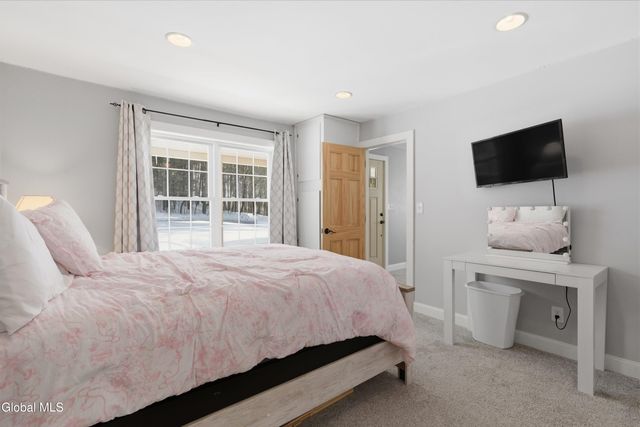 406 Gulf Hill Road, Voorheesville, NY 12186