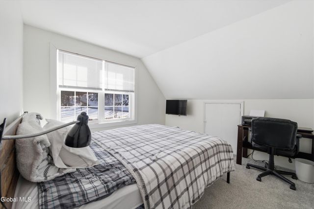 406 Gulf Hill Road, Voorheesville, NY 12186