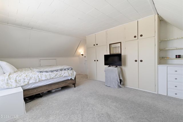 406 Gulf Hill Road, Voorheesville, NY 12186