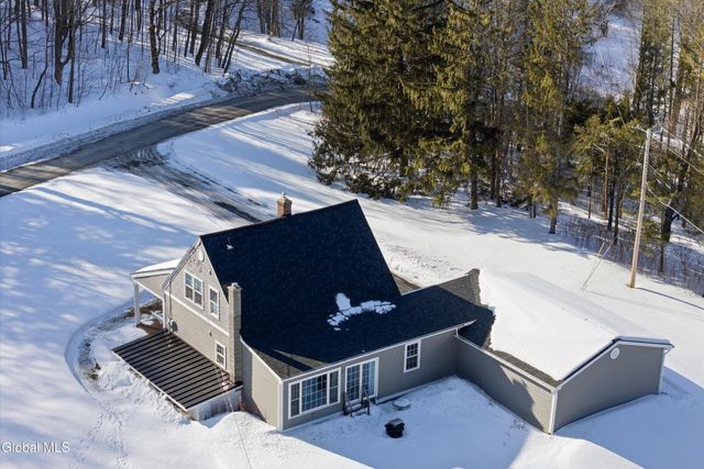 406 Gulf Hill Road, Voorheesville, NY 12186