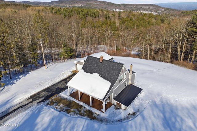 406 Gulf Hill Road, Voorheesville, NY 12186