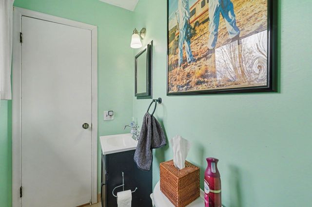 7725 N Henry Ruff Road, Westland, MI 48185