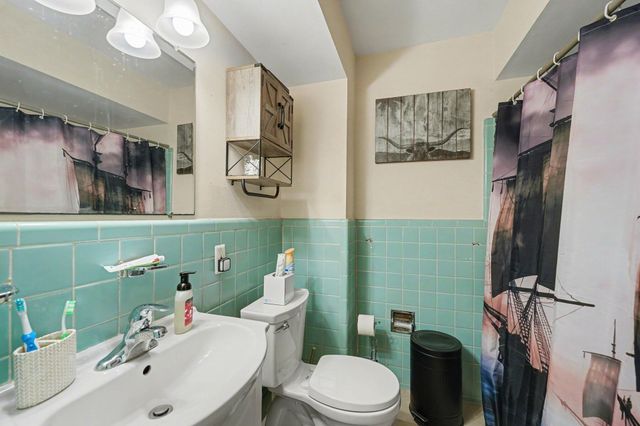 7725 N Henry Ruff Road, Westland, MI 48185