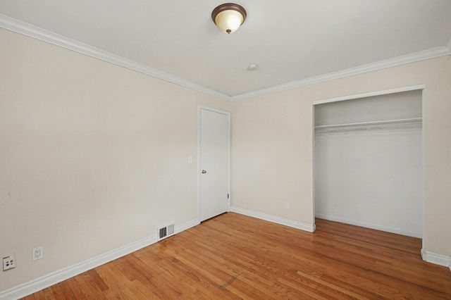 7725 N Henry Ruff Road, Westland, MI 48185