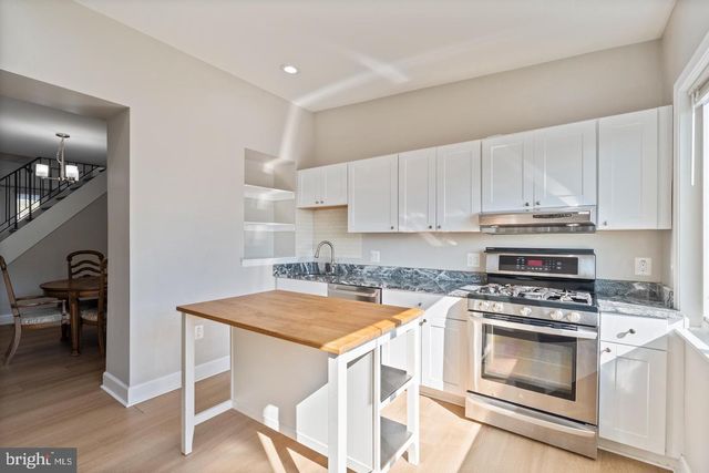 3819 ROLAND AVE, Baltimore, MD 21211
