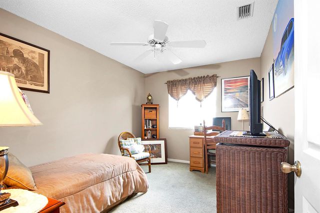 6198 Riverwalk Lane 2, Jupiter, FL 33458
