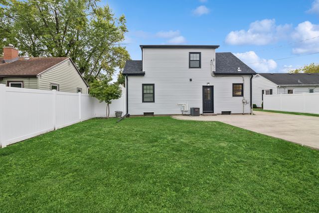 1613 Jones Street, Joliet, IL 60435