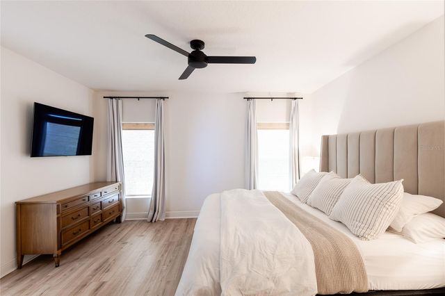 9389 ST THERESE STREET, Groveland, FL 34736