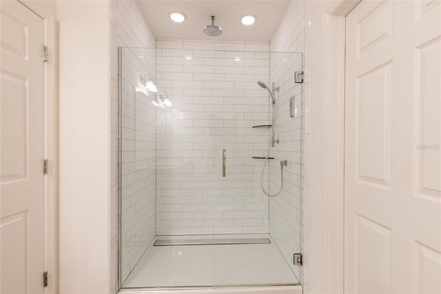 9389 ST THERESE STREET, Groveland, FL 34736