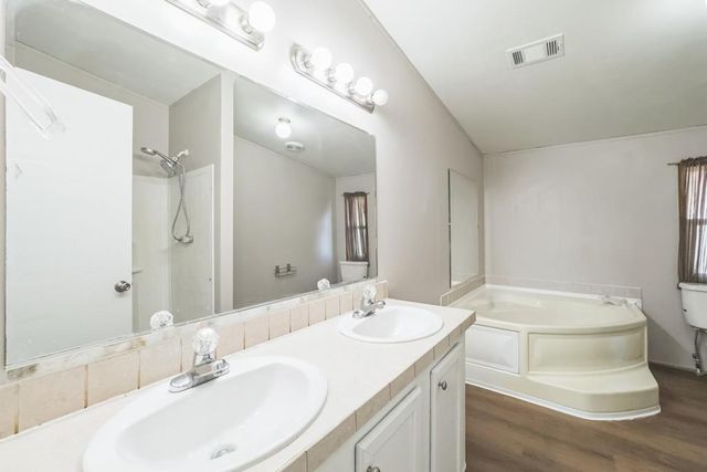 415 Bradford Drive, Headland, AL 36345