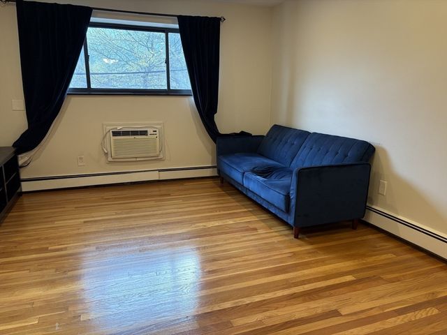 8 Riverside Street 1-2, Watertown, MA 02472