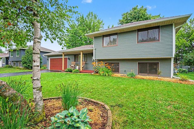 3607 152nd Street W, Rosemount, MN 55068